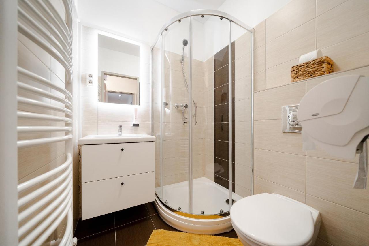Guba Vendeghaz Bed and Breakfast Győrújbarát Buitenkant foto